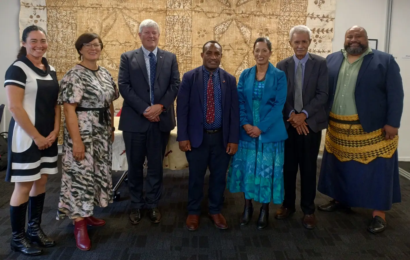 Team at MoU signing with Waikato Uni and VSA