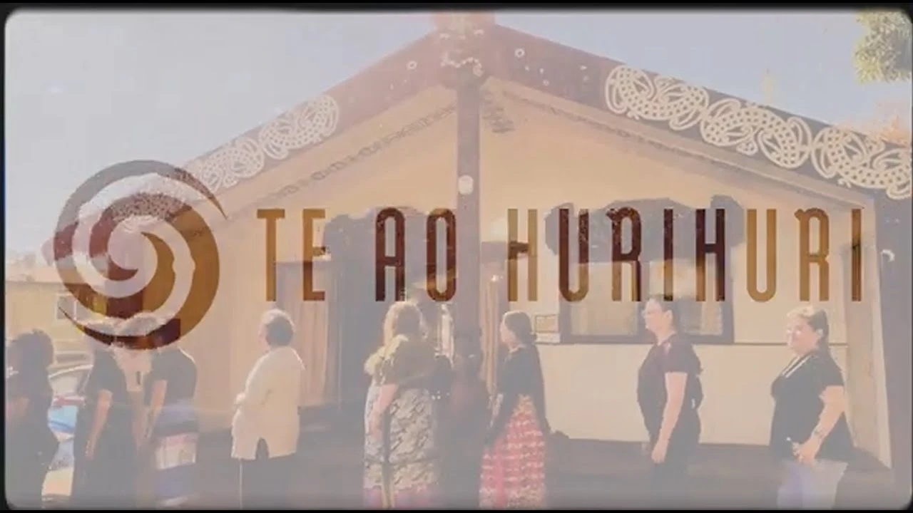 te ao hurihuri thumbnail